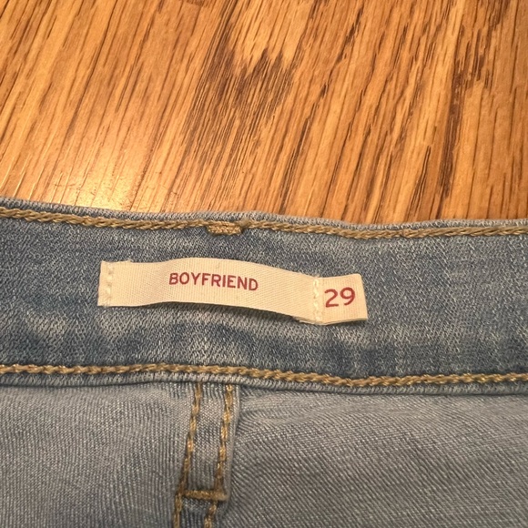 Classic Blue Women's mid rise boyfriend Jeans - Picture 13 of 14